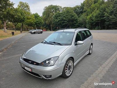 Srebrny Używany 2002 Ford Focus ST Kombi | 11 000 zł