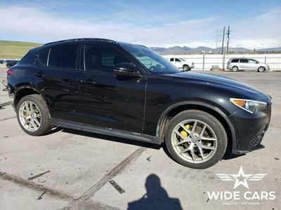 Czarny (metalik) Używany 2019 Alfa Romeo Stelvio SUV | 49 600 zł