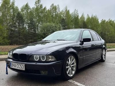 Używany 1998 BMW 523 | 16 500 zł