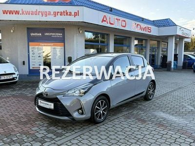 Szary Używany 2018 Toyota Yaris Premium Hatchback | 40 900 zł (Uczciwa cena)