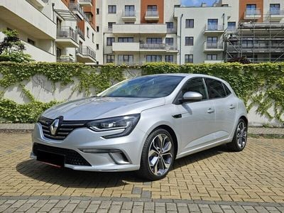 Używany Renault Mégane IV 110 KM (80 kW) 2018 Srebrny (metalik) Hatchback