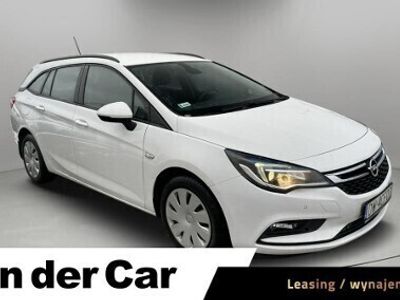 Biały Używany 2018 Opel Astra Enjoy Sedan/Limuzyna | 53 900 zł