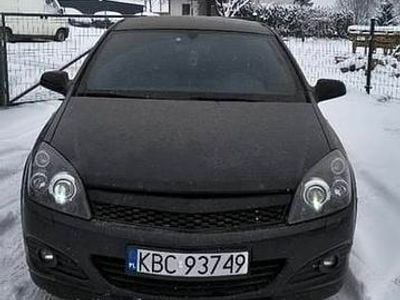 używany Opel Astra 1.9cdti 150km coupe