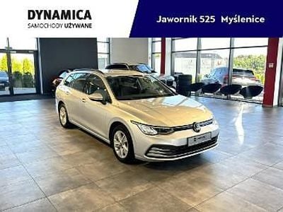 Srebrny Używany 2022 VW Golf VIII R Kombi | 68 900 zł (Uczciwa cena)