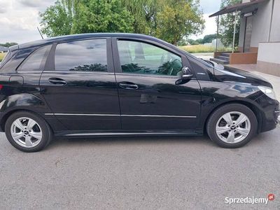 Mercedes B160