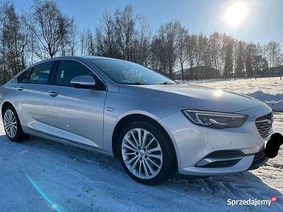 Używany Opel Insignia Sport 170 KM (125 kW) 2017 Srebrny Sedan/Limuzyna