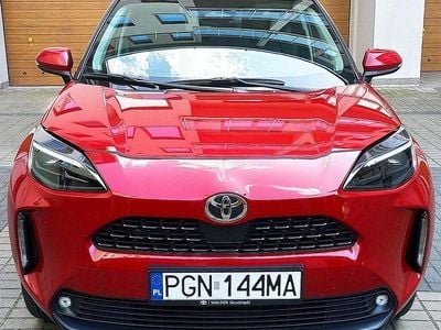 Czerwony Używany 2024 Toyota Yaris Cross SUV | 139 100 zł