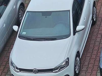 Używany 2015 VW Polo Comfortline | 28 000 zł (Dobra cena)