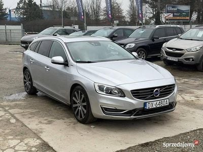 Używany Volvo V60 2013 Srebrny Kombi