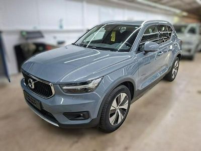 Używany Volvo XC40 Momentum 163 KM (119 kW) 2022 Czarny SUV
