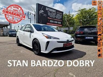 Używany Toyota Prius 98 KM (72 kW) 2021 Biały Hatchback