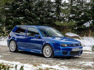 Używany VW Golf IV R 241 KM (177 kW) 2003 Niebieski Hatchback