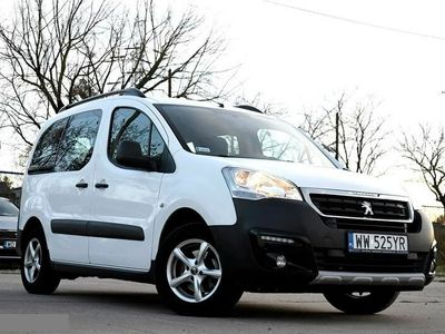 używany Peugeot Partner 1.6dm 100KM 2018r. 238 049km