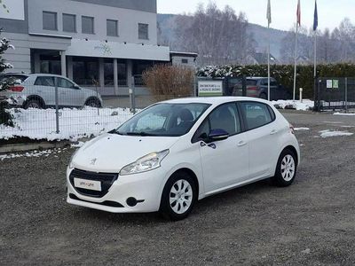 Używany Peugeot 208 68 KM (50 kW) 2014 Biały Hatchback