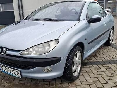 Używany Peugeot 206 CC 2001 Srebrny Kabriolet