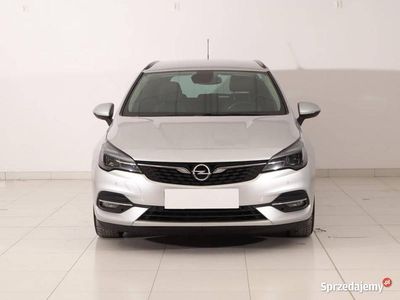 Srebrny Używany 2020 Opel Astra Kombi | 39 999 zł (Uczciwa cena)
