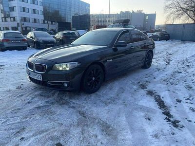 Czarny Używany 2013 BMW 520 Sedan/Limuzyna | 36 900 zł