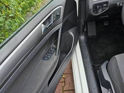 używany VW Golf VII VII 1.2 TSI kombi stan perfekcyjny