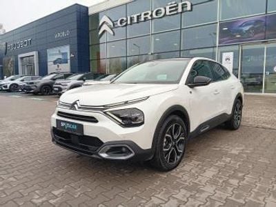 Używany Citroën e-C4 Shine 114 kW (156 KM) 2023 Biały Sedan/Limuzyna