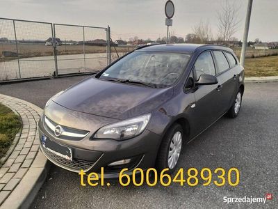 Używany 2015 Opel Astra Kombi | 18 900 zł (Uczciwa cena)