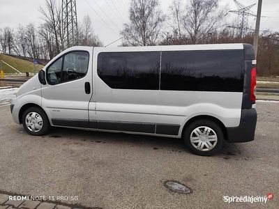 Srebrny Używany 2008 Renault Trafic Minivan | 24 900 zł (Dość drogi)