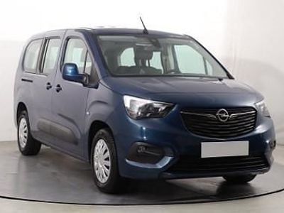 Niebieski Używany 2019 Opel Combo Pickup | 51 499 zł (Uczciwa cena)