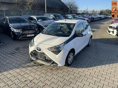 Biały Używany 2021 Toyota Aygo Hatchback | 22 900 zł