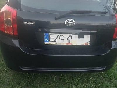 Używany Toyota Corolla 2004 Czarny Hatchback