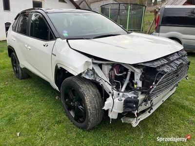 Biały Używany 2020 Toyota RAV4 Hybrid SUV | 60 000 zł