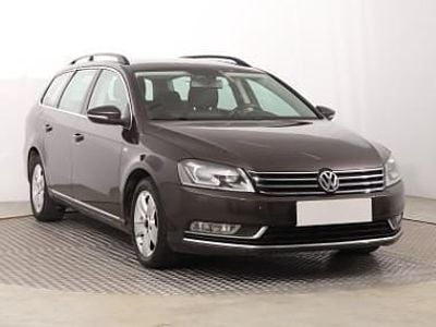 Używany VW Passat 140 KM (102 kW) 2013 Brązowy Kombi