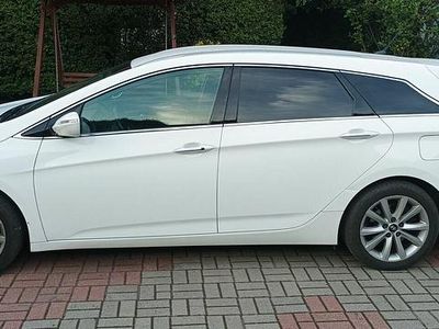 Używany Hyundai i40 2011 Biały Kombi