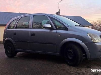 Srebrny Używany 2003 Opel Meriva Minivan | 5700 zł (Uczciwa cena)