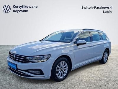 Używany 2022 VW Passat Kombi | 79 890 zł (Uczciwa cena)