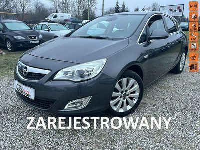 Szary Używany 2010 Opel Astra Cosmo Hatchback | 21 900 zł (Uczciwa cena)