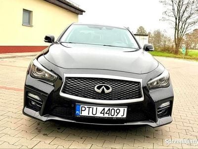 Używany Infiniti Q50 2015 Granatowy Sedan/Limuzyna
