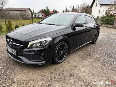 Czarny Używany 2018 Mercedes CLA220 Shooting Brake AMG Kombi | 69 800 zł