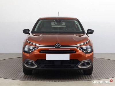 Pomarańczowy Używany 2021 Citroën C4 PureTech Hatchback | 65 999 zł (Dość drogi)