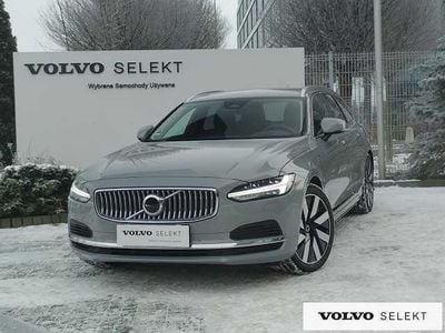 Używany Volvo V90 349 KM (256 kW) 2025 Szary Kombi