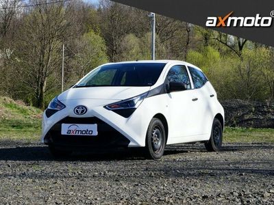 używany Toyota Aygo 1dm 72KM 2018r. 37 729km