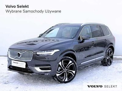 Używany Volvo XC90 250 KM (183 kW) 2025 Szary SUV