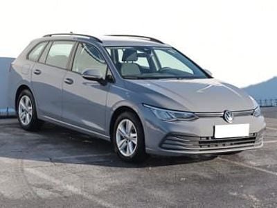 Szary Używany 2020 VW Golf VIII Kombi | 54 999 zł (Uczciwa cena)