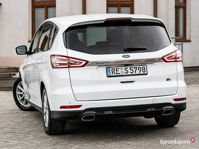 Używany Ford S-MAX Titanium 2019 Biały Minivan