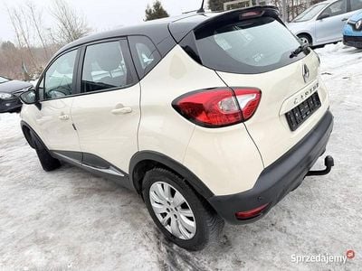 Używany Renault Captur 90 KM (66 kW) 2014 SUV
