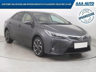 Używany Toyota Corolla 132 KM (97 kW) 2016 Szary