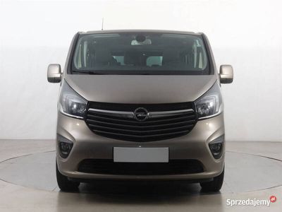 używany Opel Vivaro  L2H1, 9 Miejsc