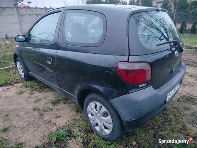 używany Toyota Yaris 1.0