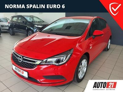 używany Opel Astra 1.6dm 95KM 2018r. 126 662km