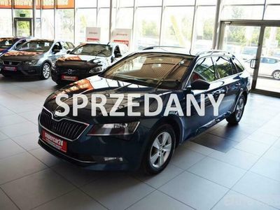 używany Skoda Superb kombi