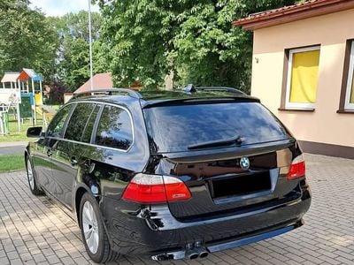 BMW 525