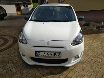 Używany Mitsubishi Space Star 71 KM (52 kW) 2015 Biały Hatchback